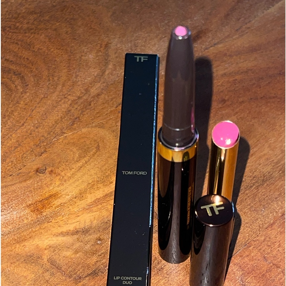TOM FORD